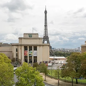 Western Au Trocadéro Hotel