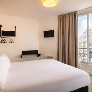 Korner Eiffel Francie
